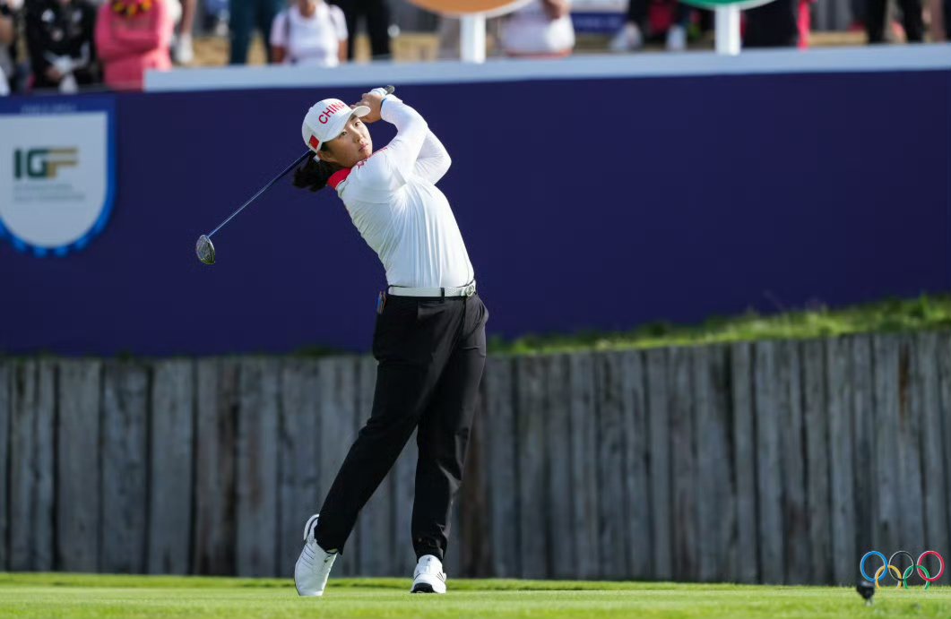 黑山男子高尔夫选手取得关键胜利