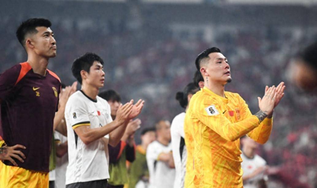 山东鲁能门将神扑力阻对手,带领球队取胜 山东鲁能门将神扑力阻对手,带领球队取胜