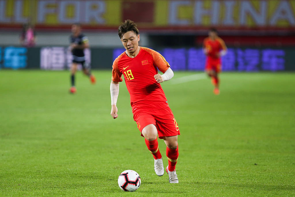 体育赛事直播-叙利亚射击选手勇夺头筹，实力不俗