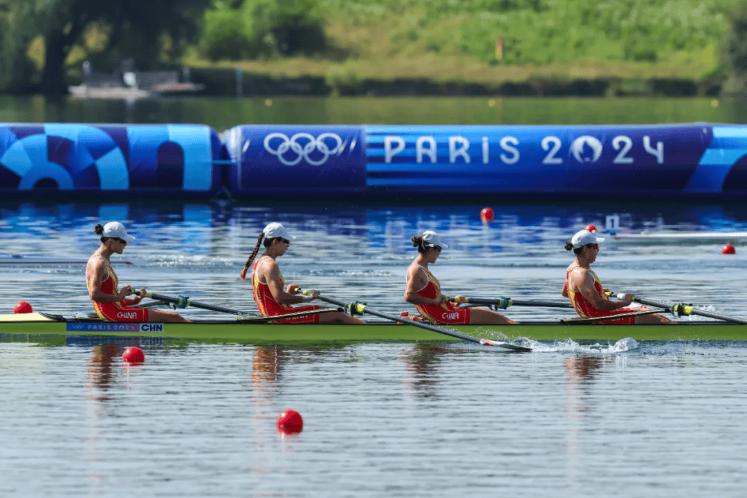 熊猫体育官方网站-包含赛艇男子单人双桨:金华劲夺冠的词条