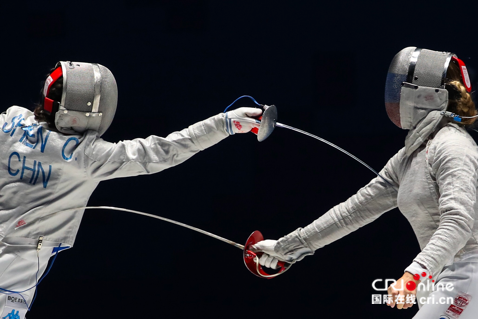 俄罗斯击剑选手成功晋级,望继续前进 俄罗斯击剑选手成功晋级,望继续前进