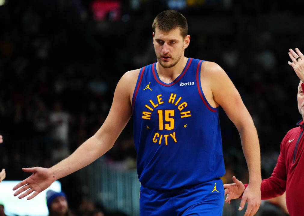 包含豪强之争！谁将取得胜利宝座的词条