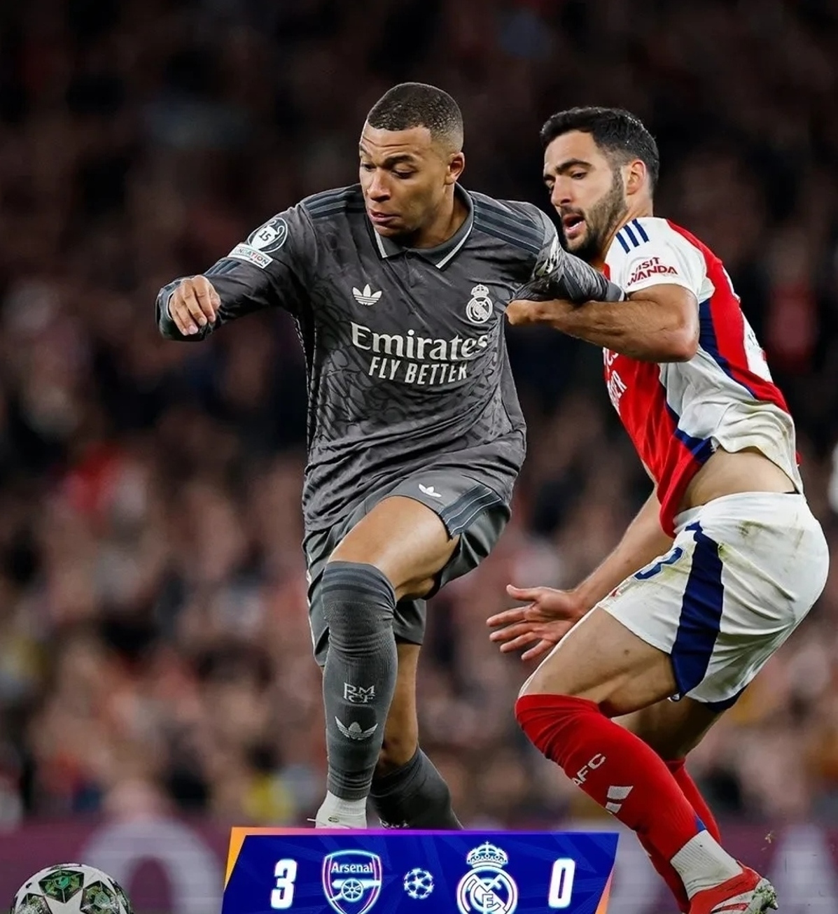 阿扎尔接连破门,皇马轻取对手 阿扎尔接连破门,皇马轻取对手