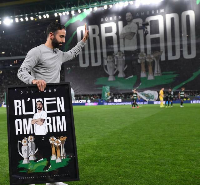 索尔斯克亚喜笑颜开,曼联主场大胜 索尔斯克亚喜笑颜开,曼联主场大胜