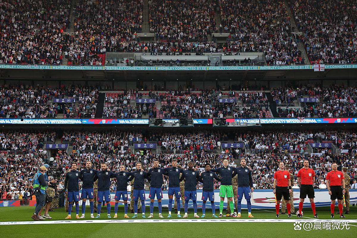 巴萨客场不敌热刺,遭遇出乎意料的挑战 巴萨客场不敌热刺,遭遇出乎意料的挑战