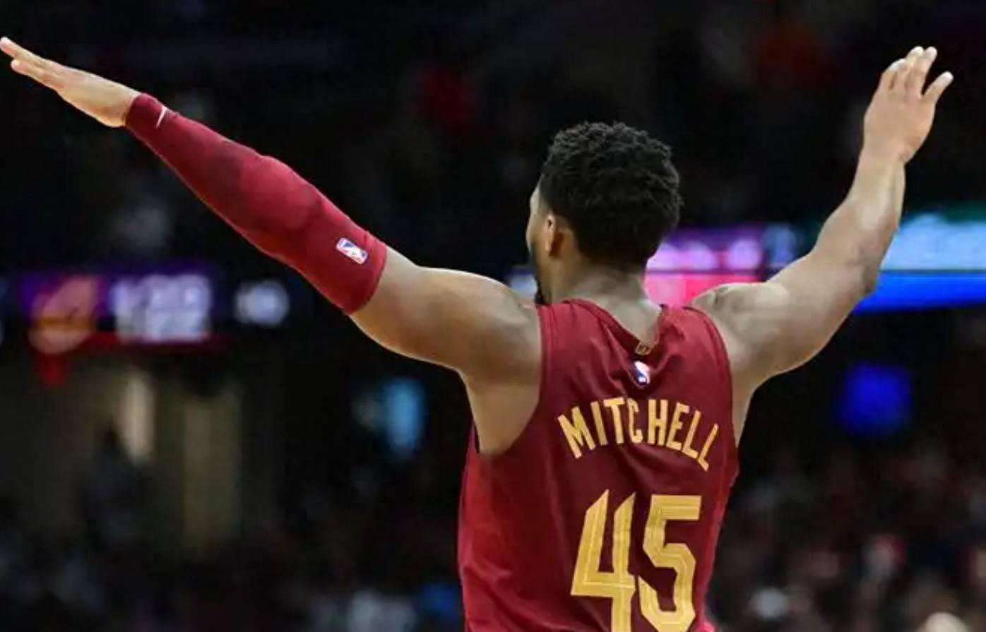 熊猫TV-红衣军获胜雄鹿,尼克斯再度失利