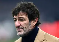 熊猫体育官方-包含费拉拉无奈放弃,球队重整旗鼓力争胜利的词条