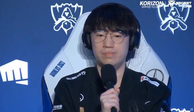 C9翻盘G2,Xiaohu极限生还后反打顶尖较量全球总决赛,技惊四座 C9翻盘G2,Xiaohu极限生还后反打顶尖较量全球总决赛,技惊四座