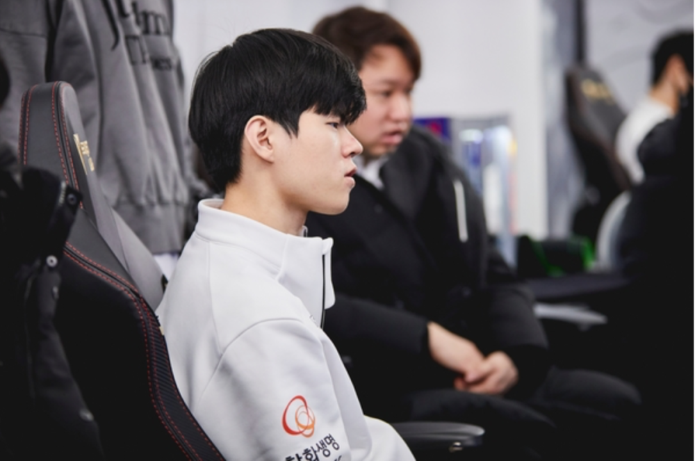 熊猫体育直播-RNG血洗100T,Deft开启传奇时刻宿命之战入围赛,强势挺进下一轮的简单介绍