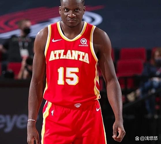 火箭老将卡佩拉传出交易传闻 火箭老将卡佩拉传出交易传闻